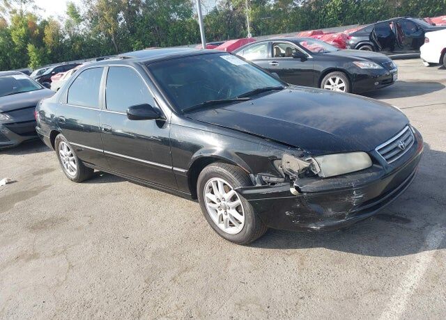 2000 TOYOTA Camry