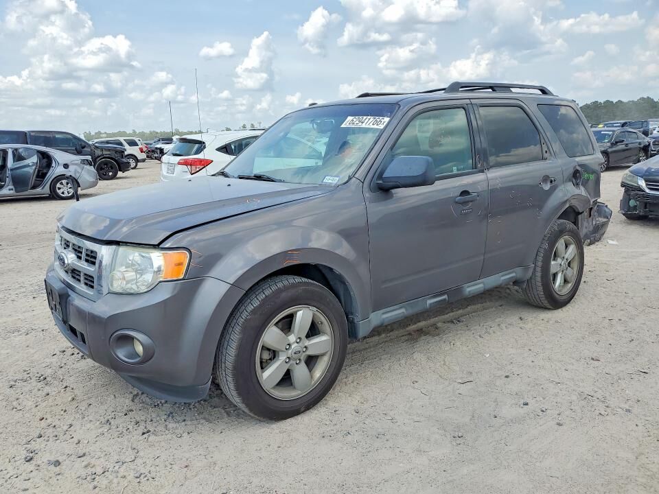 2011 FORD Escape