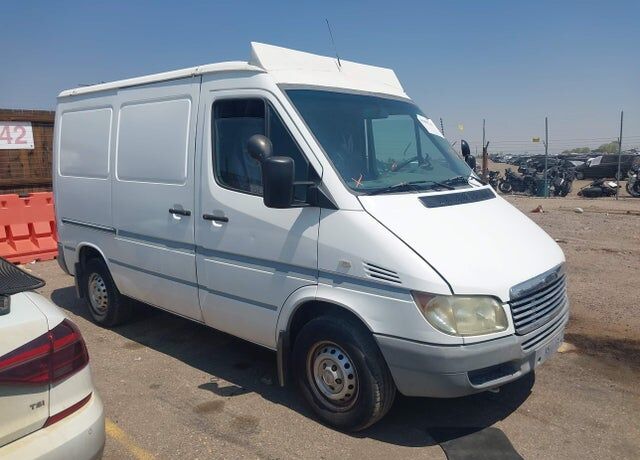 2004 SPRINTER (DODGE OR FREIGHTLINER) Sprinter
