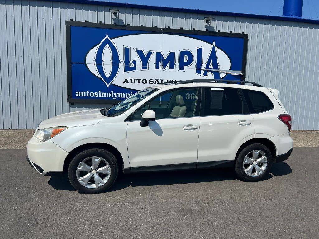 2014 SUBARU Forester