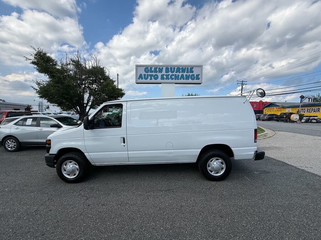 2009 FORD E-350