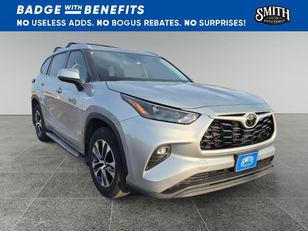2022 TOYOTA Highlander