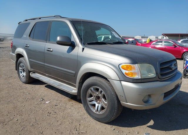 2004 TOYOTA Sequoia