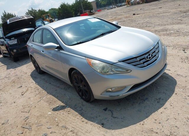 2011 HYUNDAI Sonata