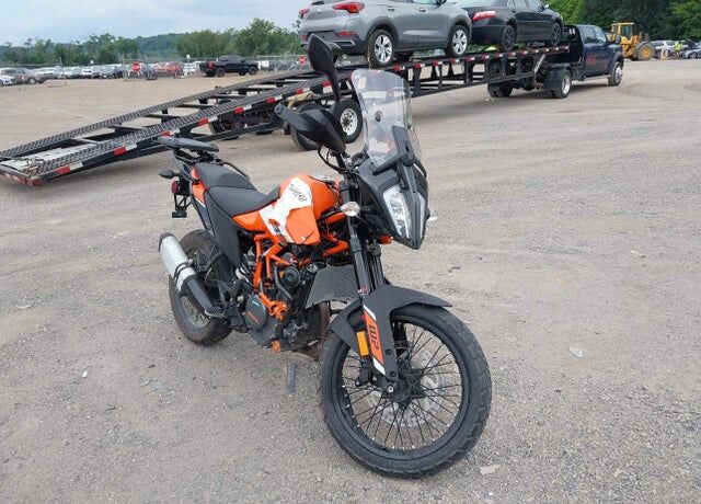 2023 KTM Adventure