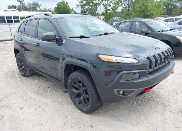 2017 JEEP Cherokee