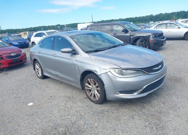 2015 CHRYSLER 200