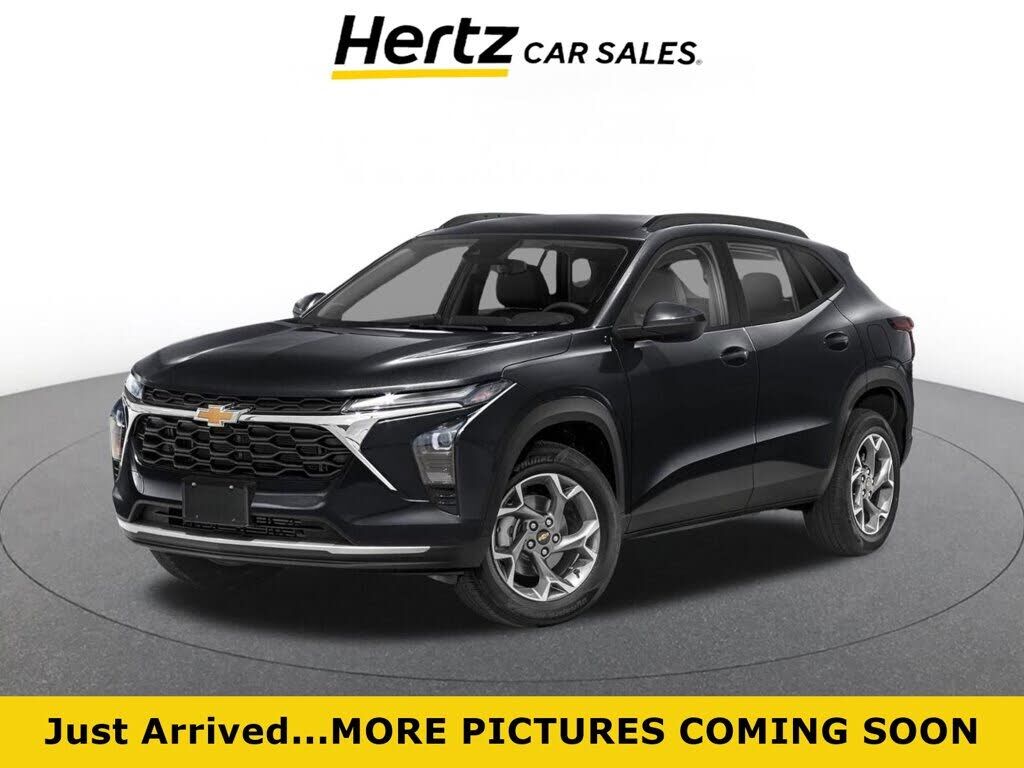 2025 CHEVROLET Trax