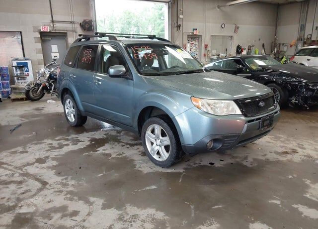 2010 SUBARU Forester