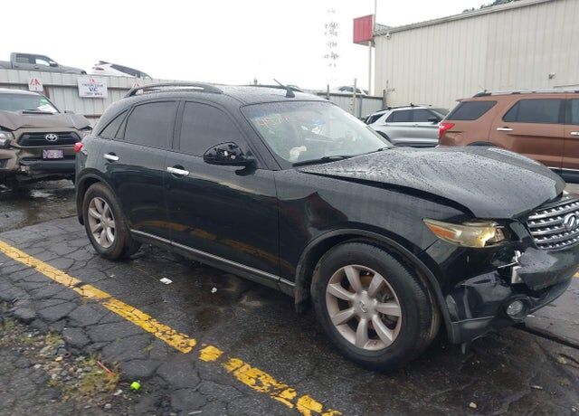 2005 INFINITI FX35