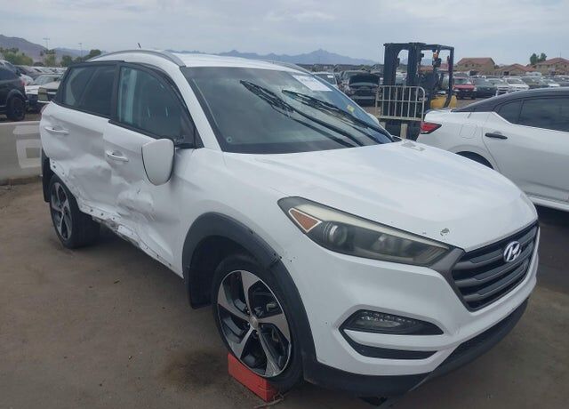 2016 HYUNDAI Tucson
