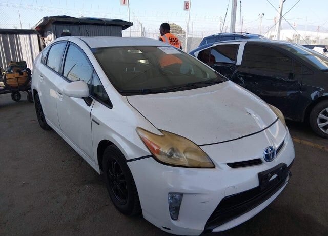 2013 TOYOTA PRIUS