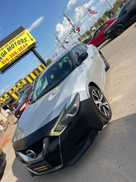 2016 NISSAN Maxima
