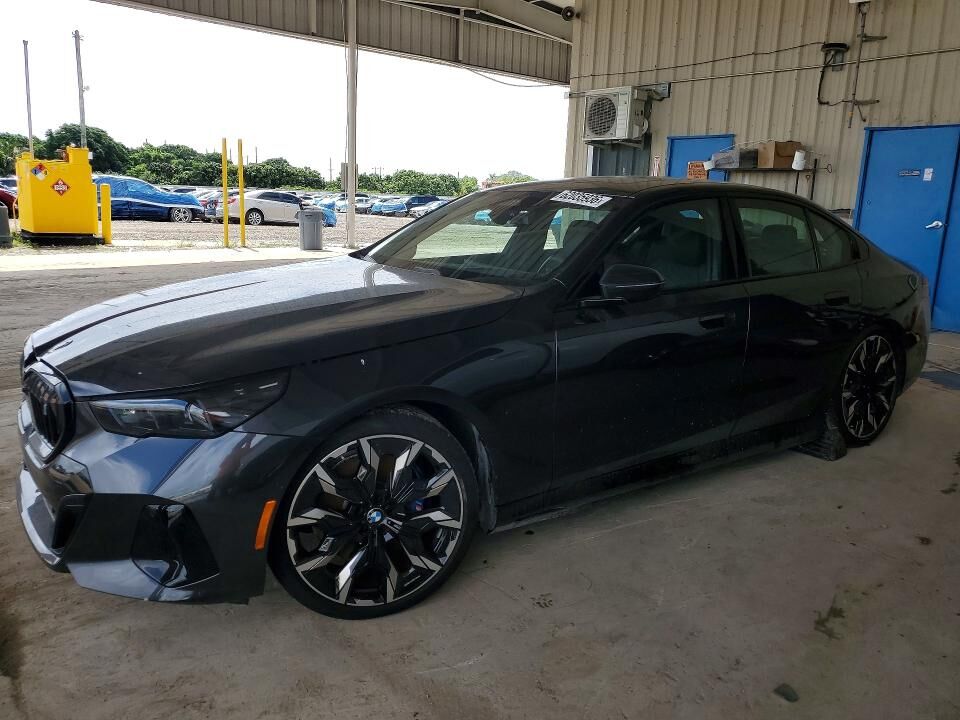 2026 BMW i5