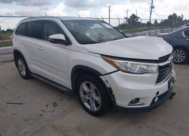 2014 TOYOTA Highlander