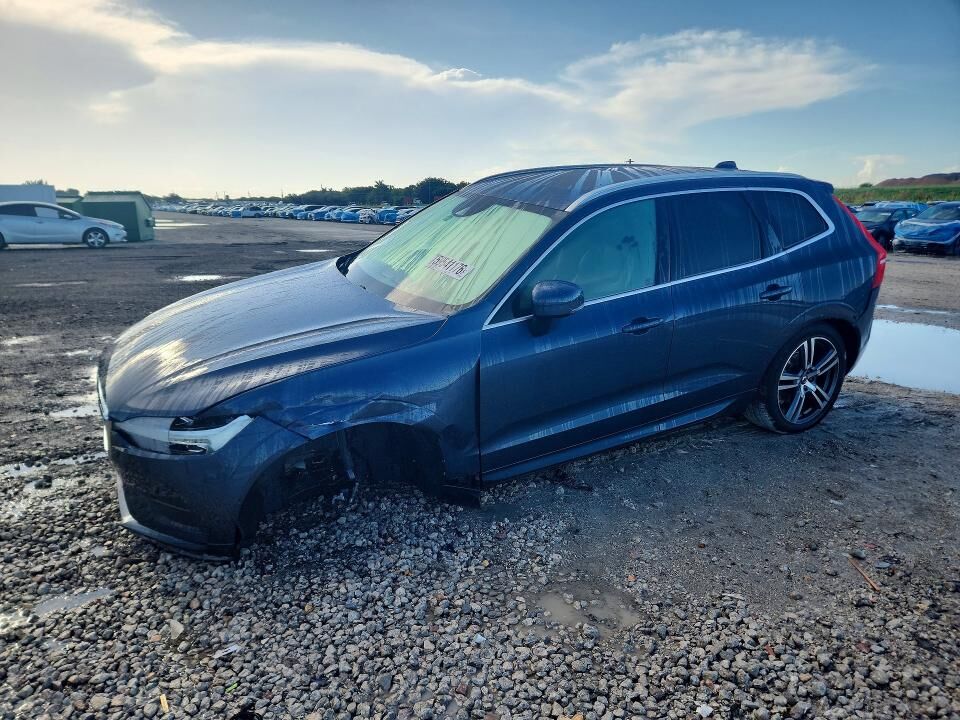 2021 VOLVO XC60