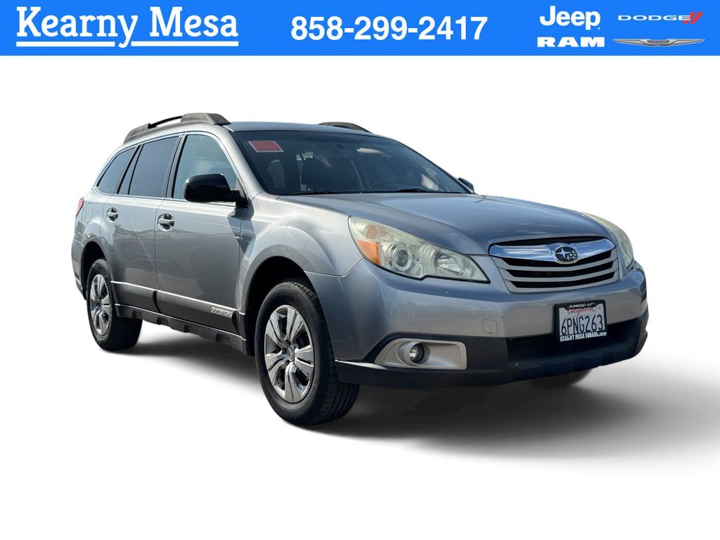 2011 SUBARU Outback