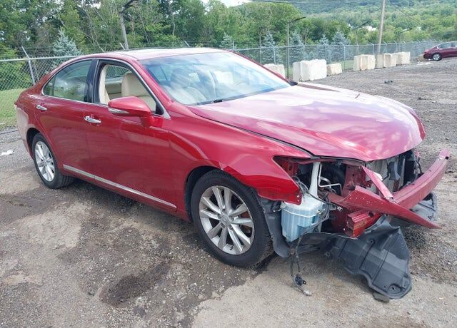 2011 LEXUS ES
