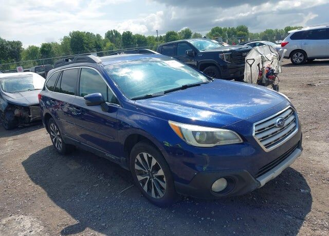 2015 SUBARU Outback