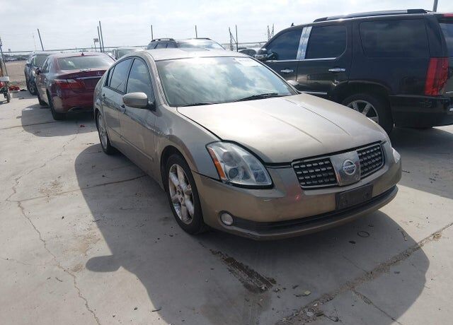 2005 NISSAN Maxima