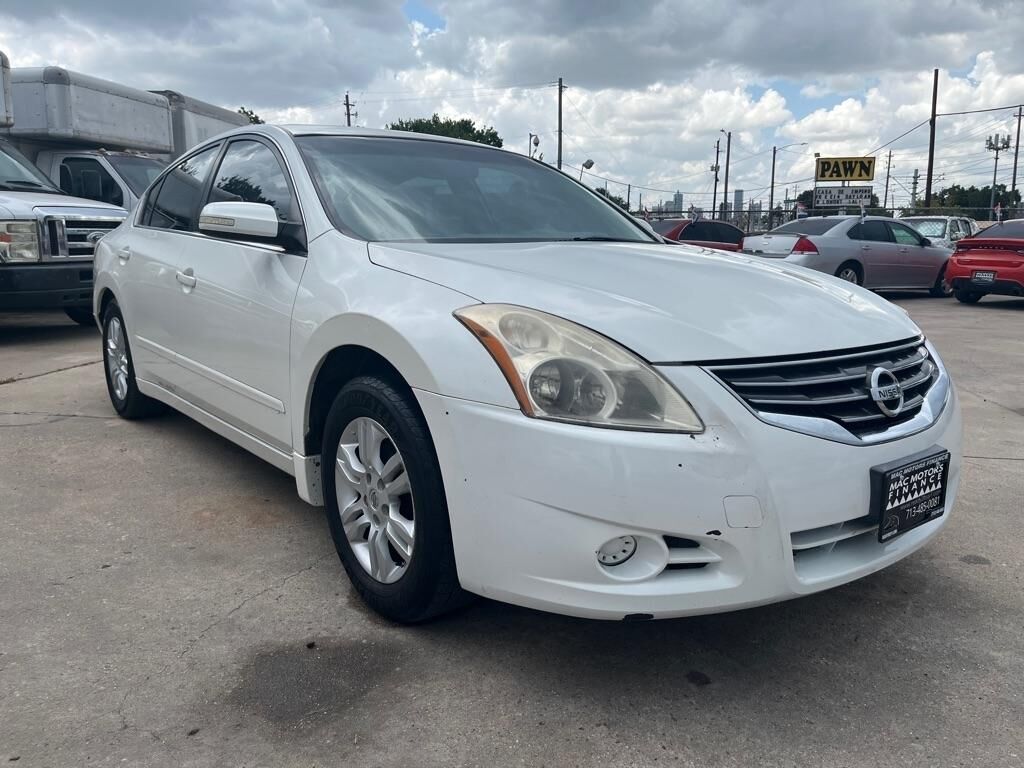 2012 NISSAN Altima