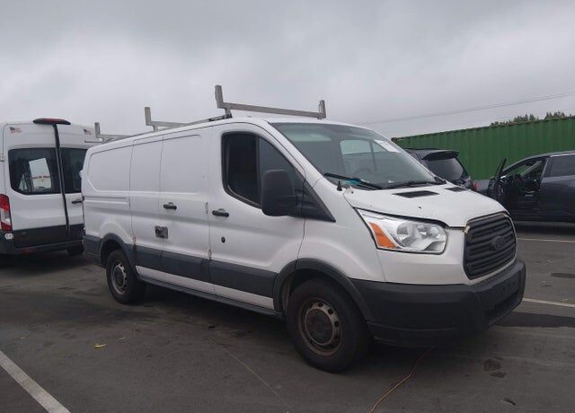 2015 FORD Transit