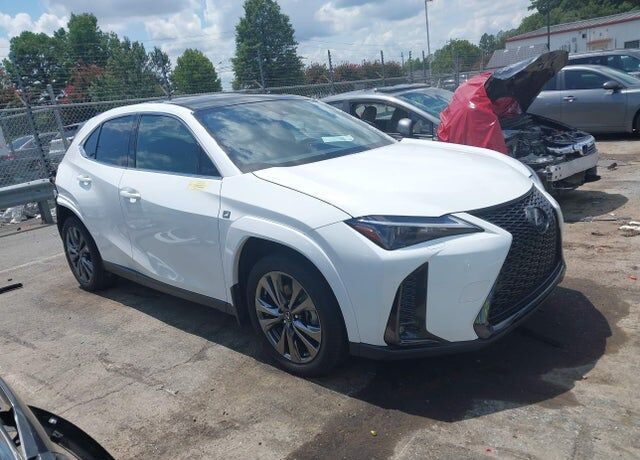 2024 LEXUS UX