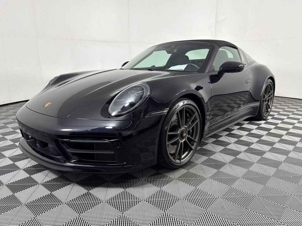 2023 PORSCHE 911