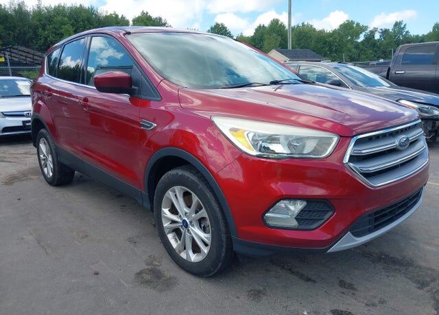2017 FORD Escape