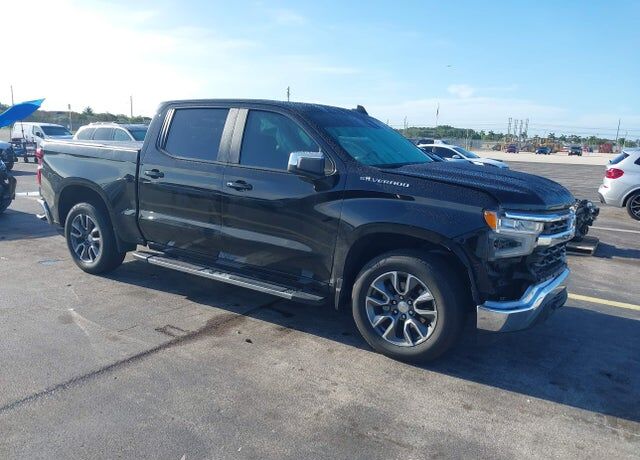2024 CHEVROLET Silverado