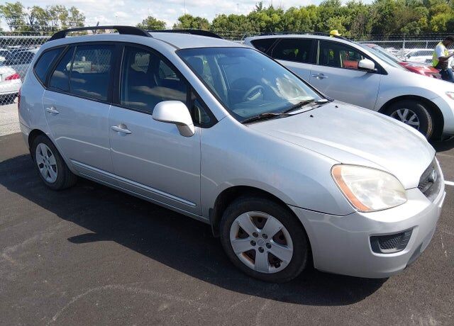 2009 KIA Rondo