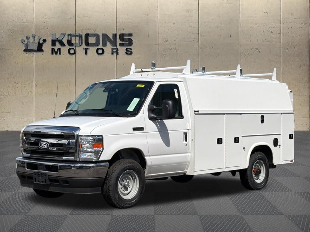 2027 FORD E-350