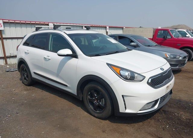 2017 KIA Niro