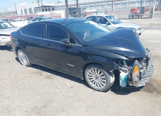 2013 FORD Fusion