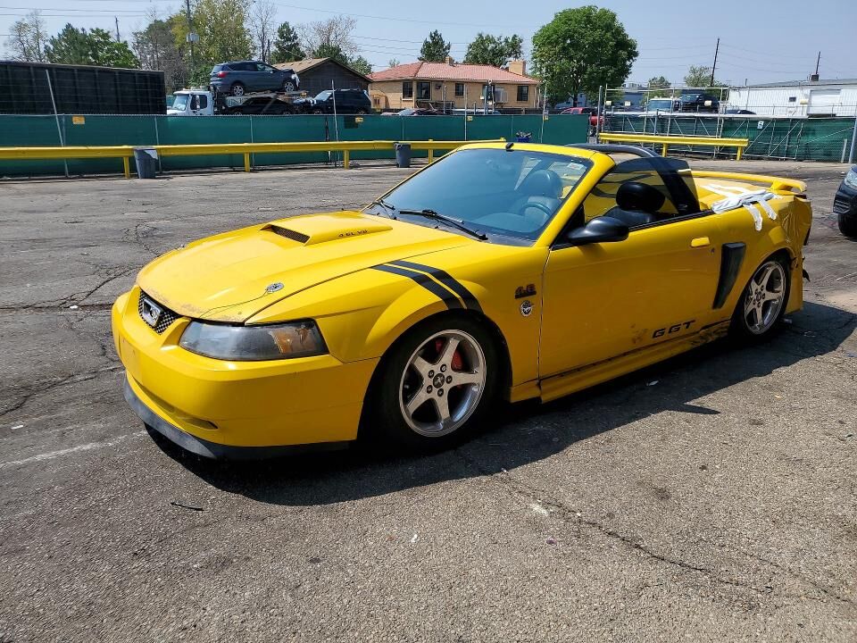2004 FORD Mustang