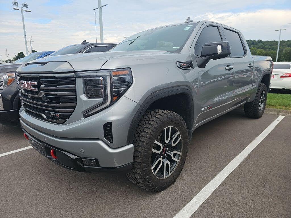 2023 GMC Sierra