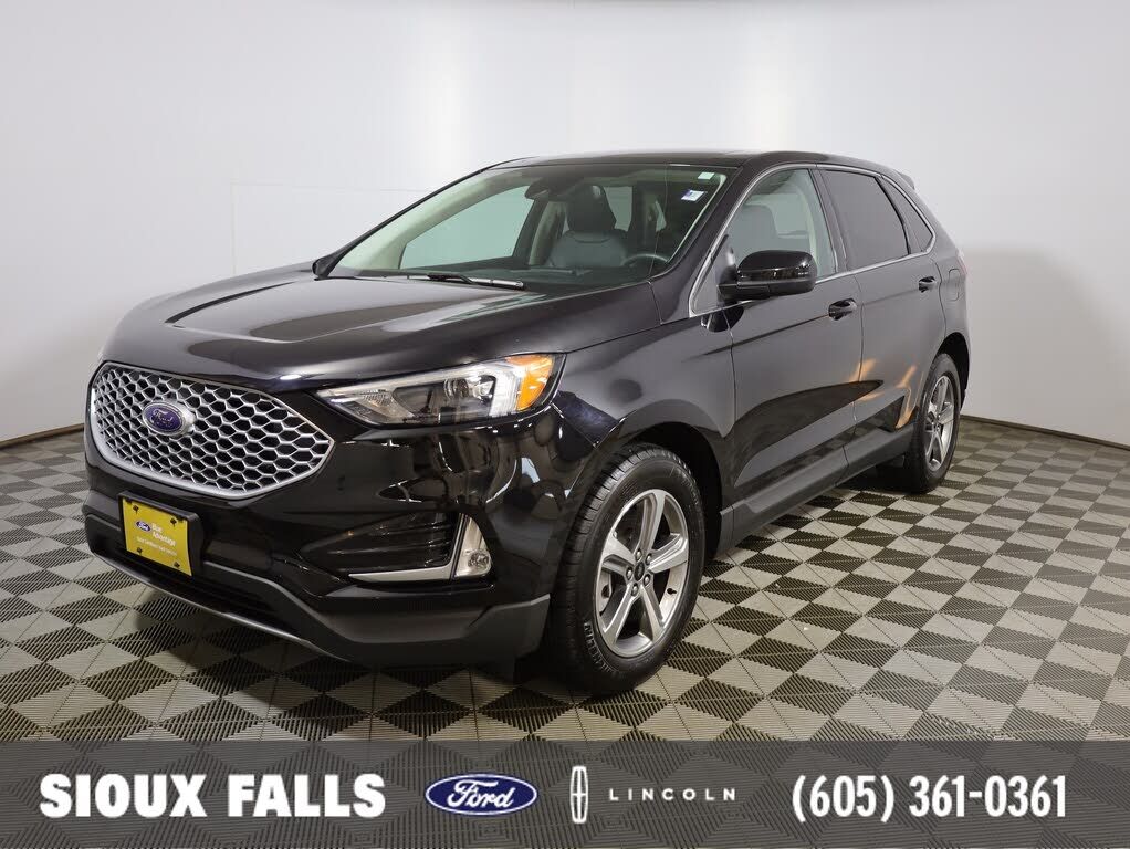 2024 FORD Edge