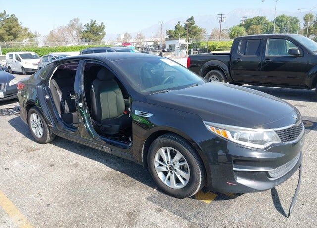 2018 KIA Optima