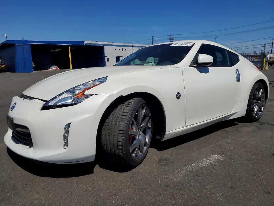 2014 NISSAN 370Z
