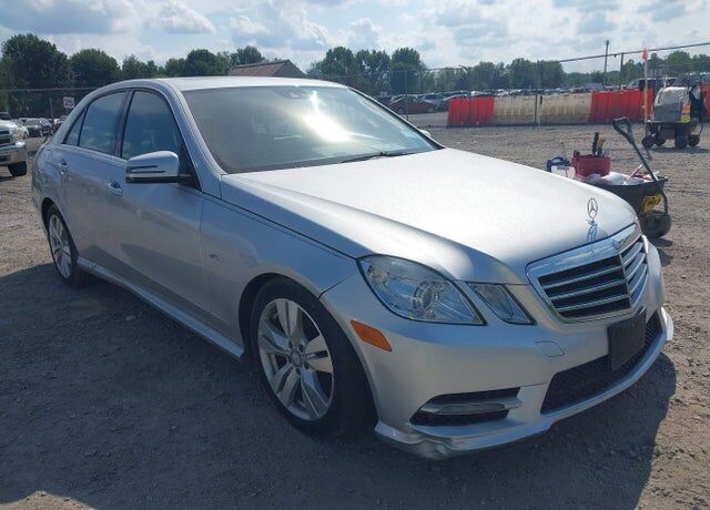 2012 MERCEDES-BENZ E-Class