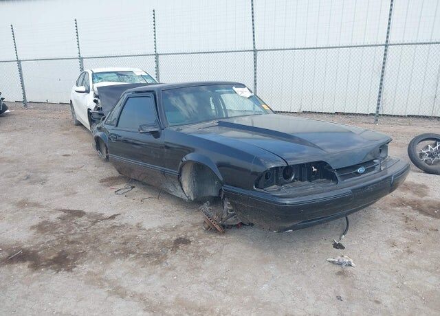 1993 FORD Mustang