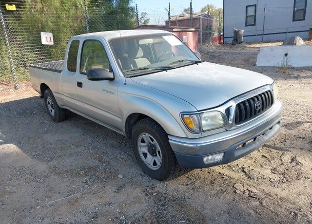 2003 TOYOTA Tacoma
