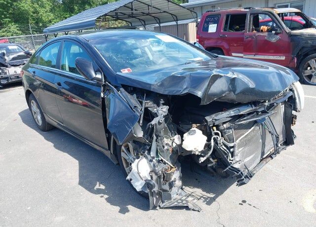 2011 HYUNDAI Sonata