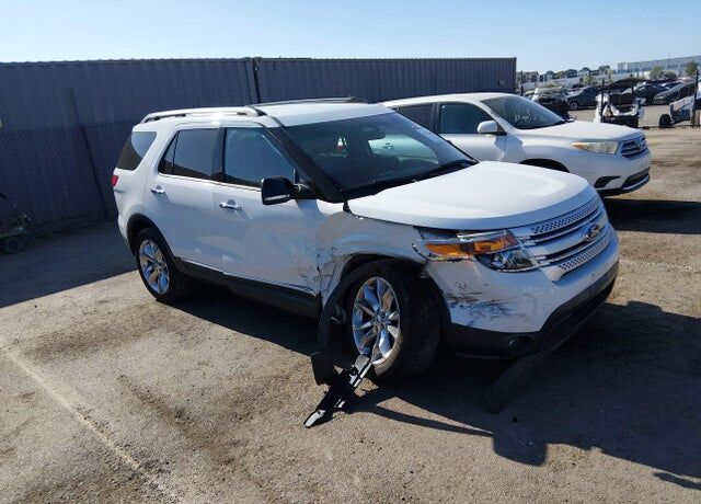 2014 FORD Explorer