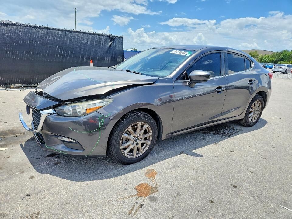 2017 MAZDA Mazda3