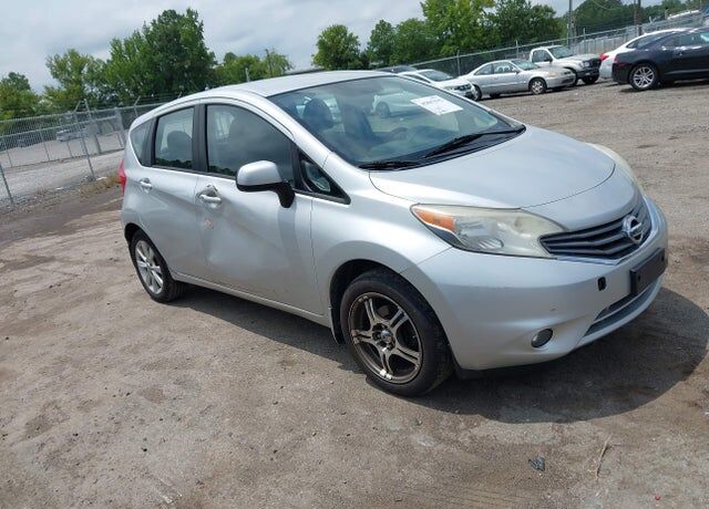 2014 NISSAN Versa