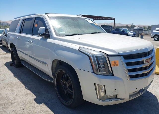2016 CADILLAC Escalade