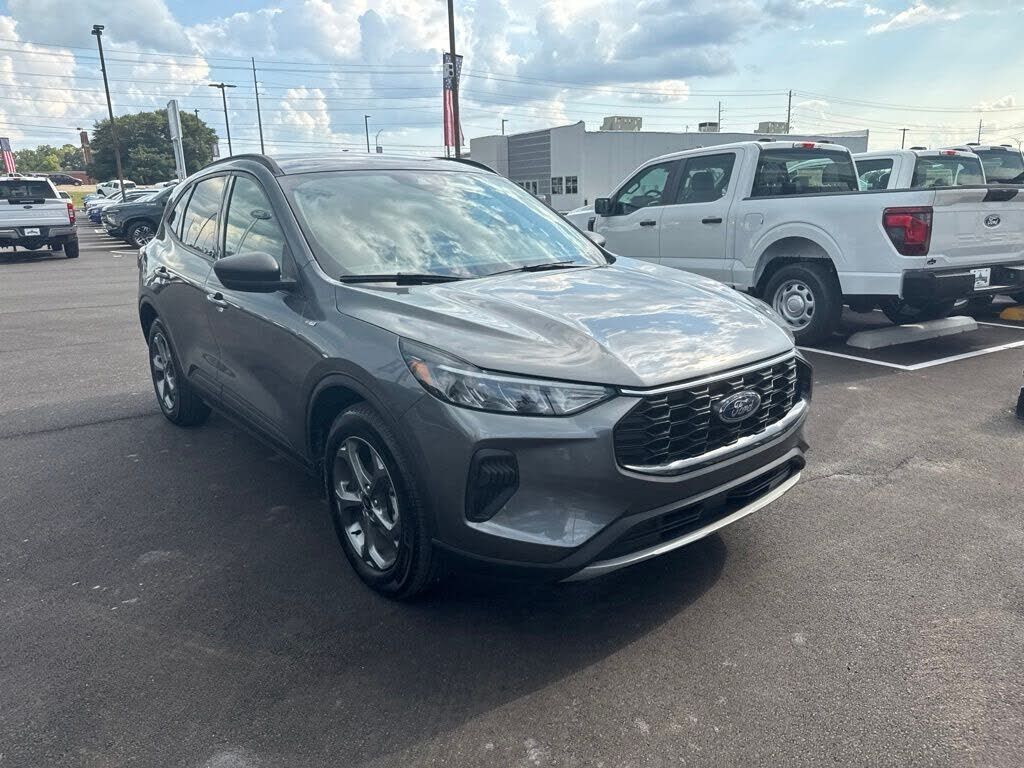 2025 FORD Escape