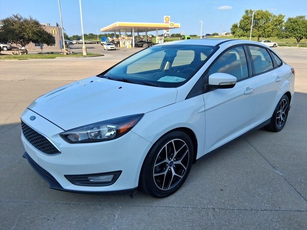 2017 FORD Focus