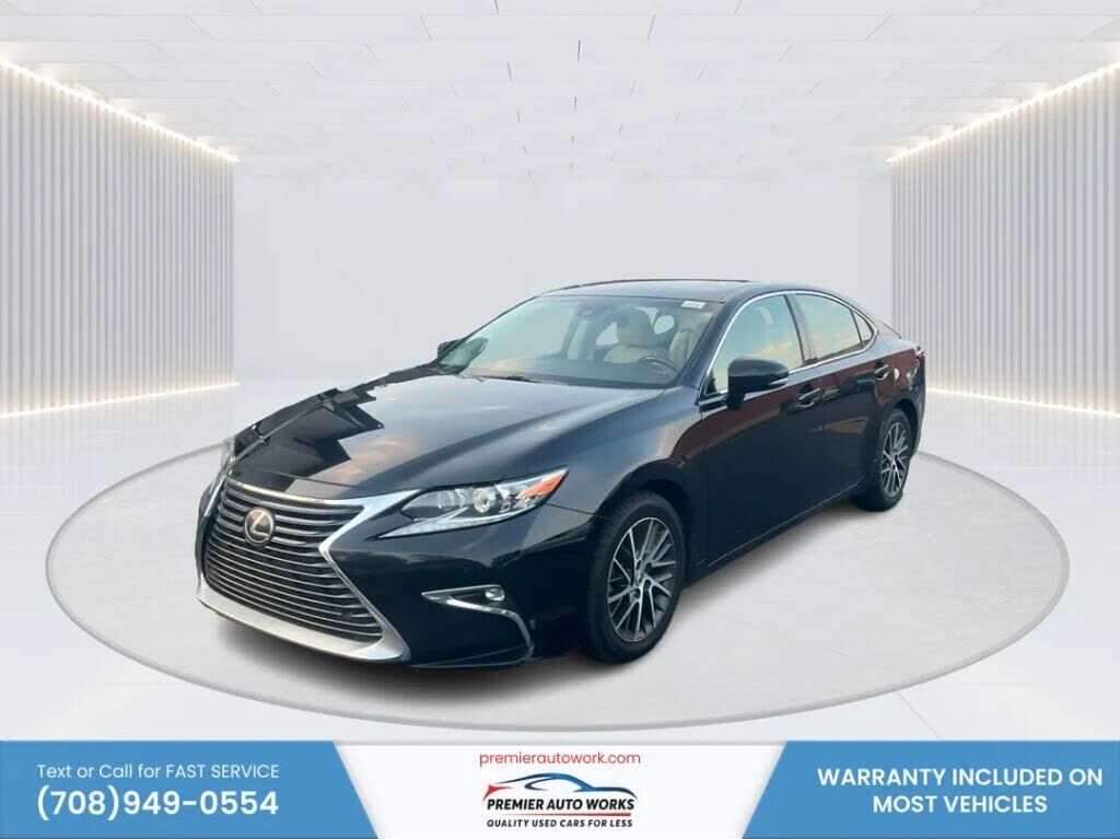 2017 LEXUS ES